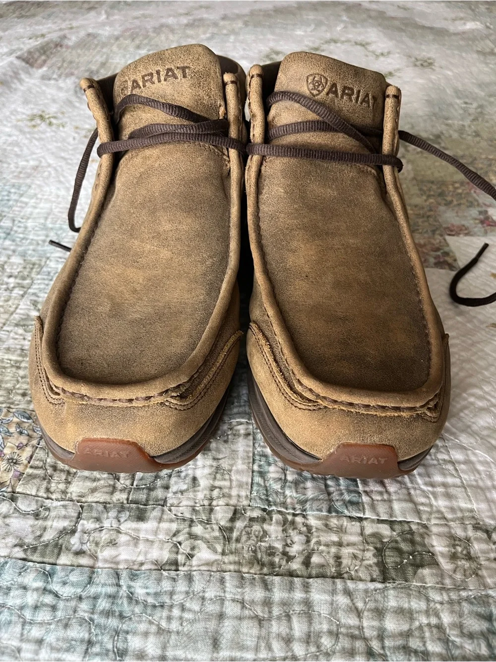 ARIAT Men’s Brown shoes/boots size 10D